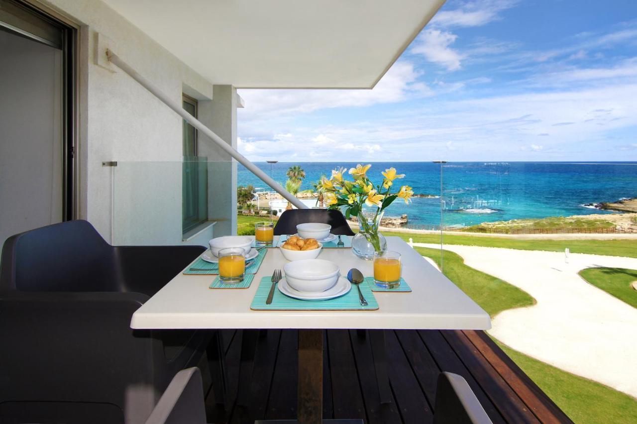 Apartment Josephine - Beachfront Protaras Eksteriør billede