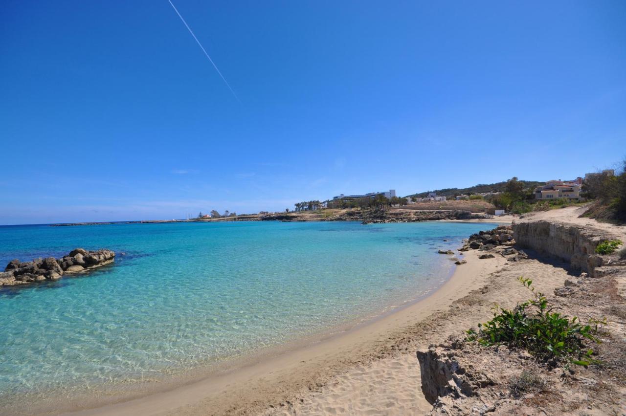 Apartment Josephine - Beachfront Protaras Eksteriør billede