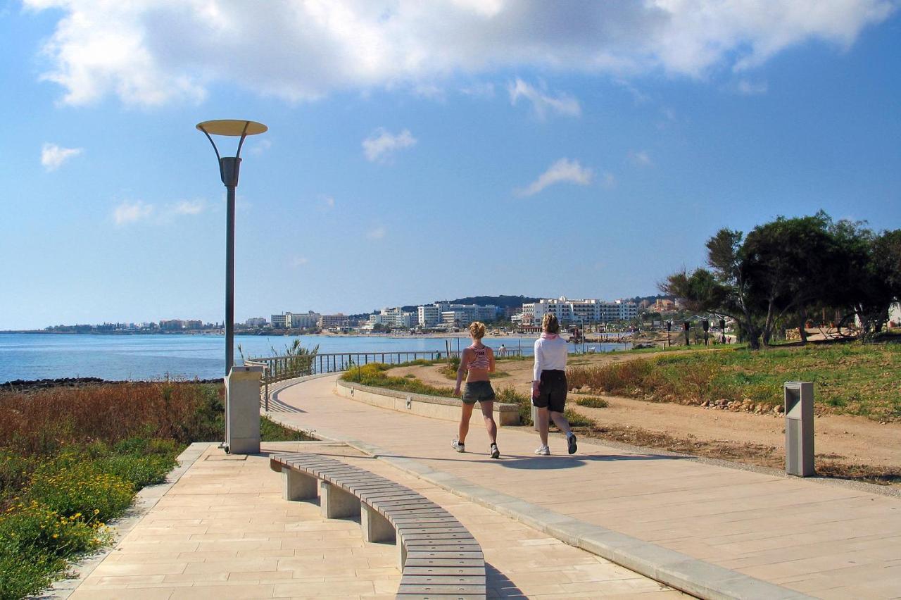 Apartment Josephine - Beachfront Protaras Eksteriør billede